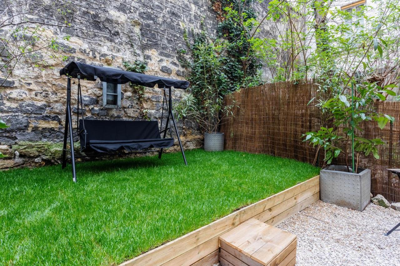 Rare! Private Garden In Paris, Close To Sacre Coeur Basilica! Appartamento Parigi