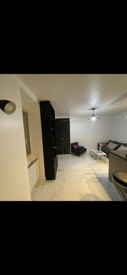 Moderne 15 Appartamento *
