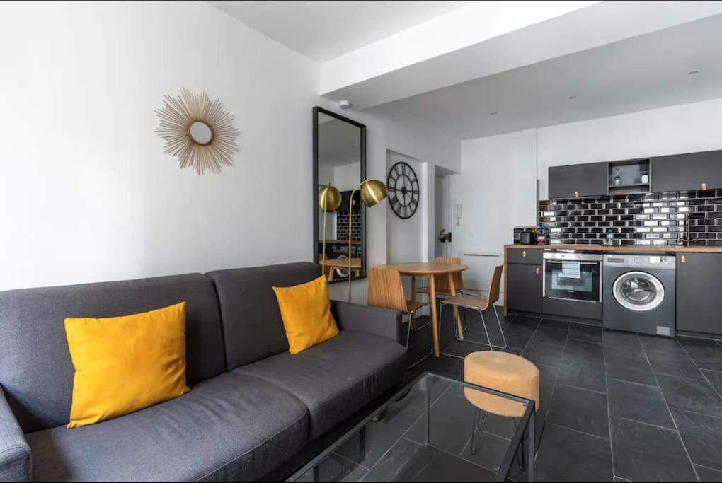 Appartamento Hsh Nazareth-sentier Ii Charmant 1br *