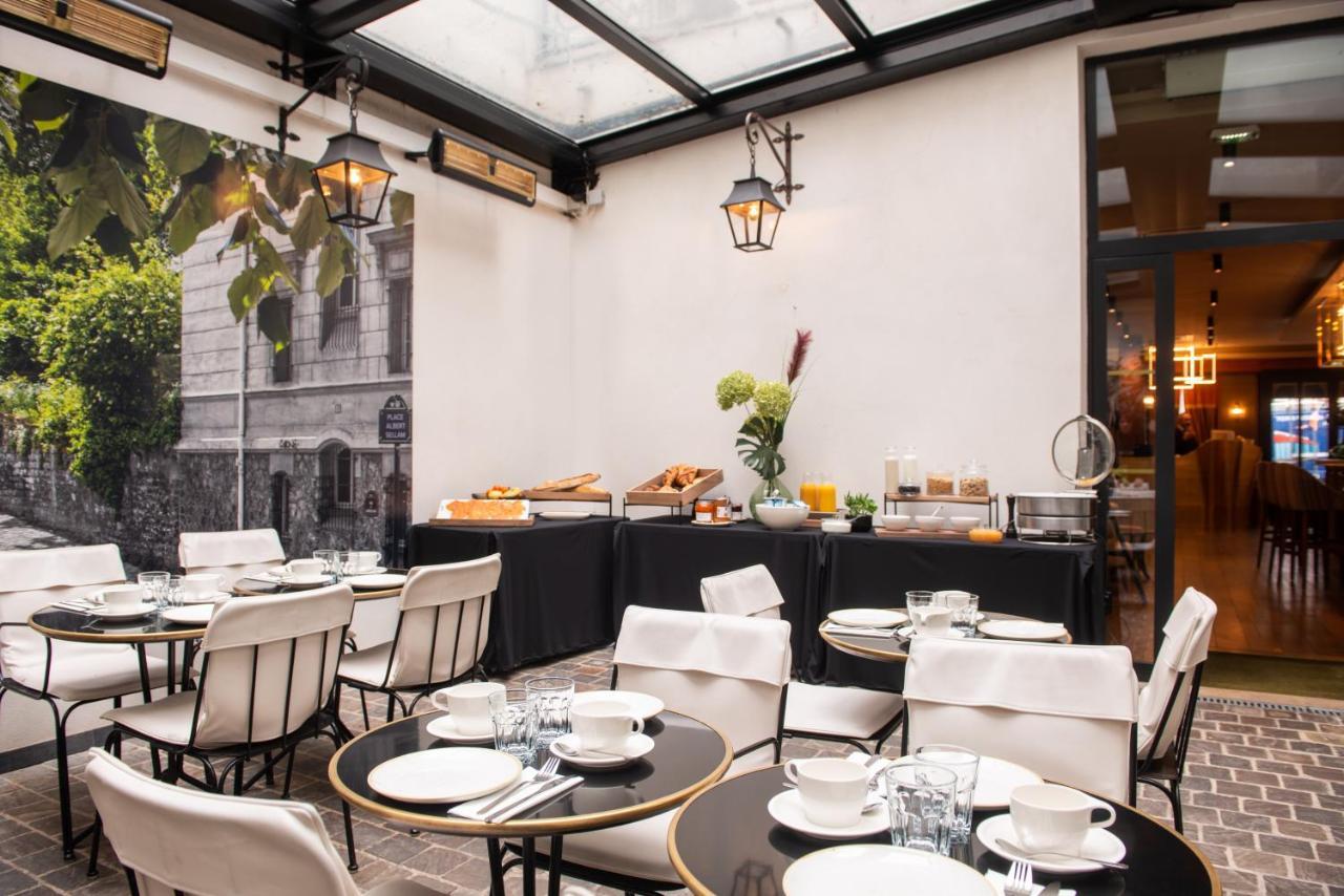 Mom'art Hotel Paris