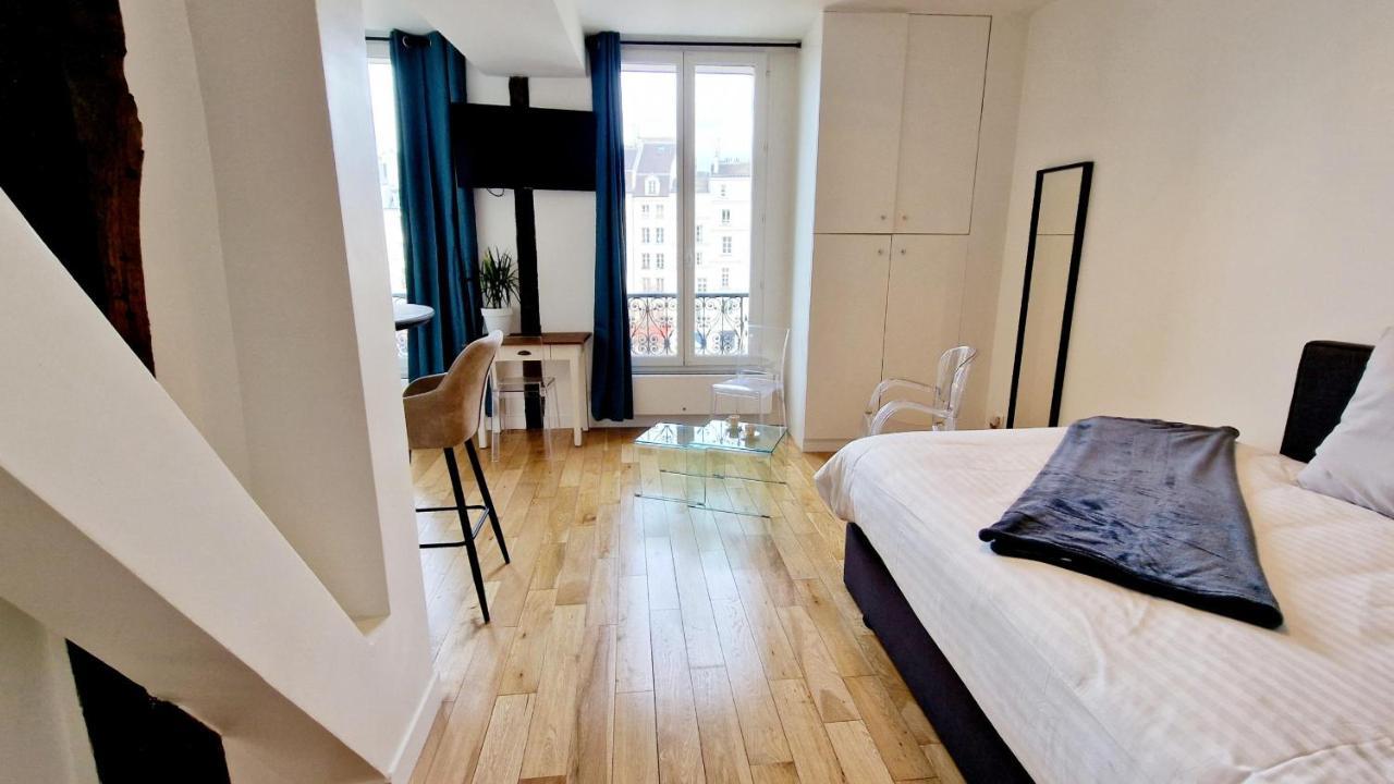 Innocenti Parigi
