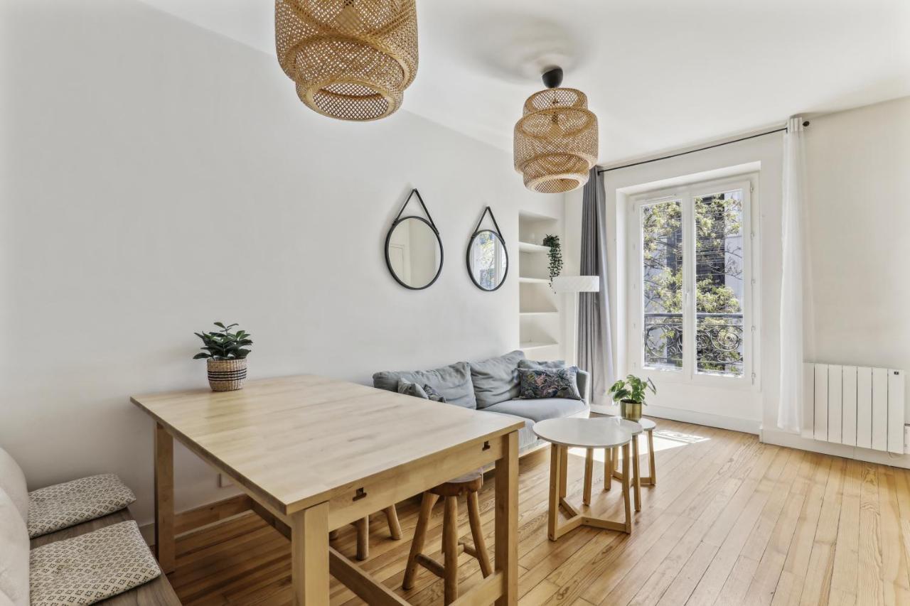 Appartamento Cozy 2-bedroom Near Montmartre Parigi