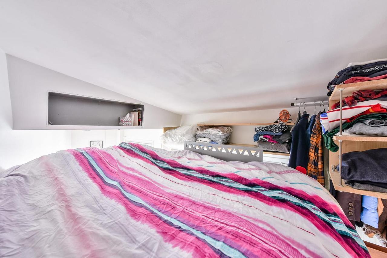 Studio On Mezzanine Floor - Picpusbercy Apartment *