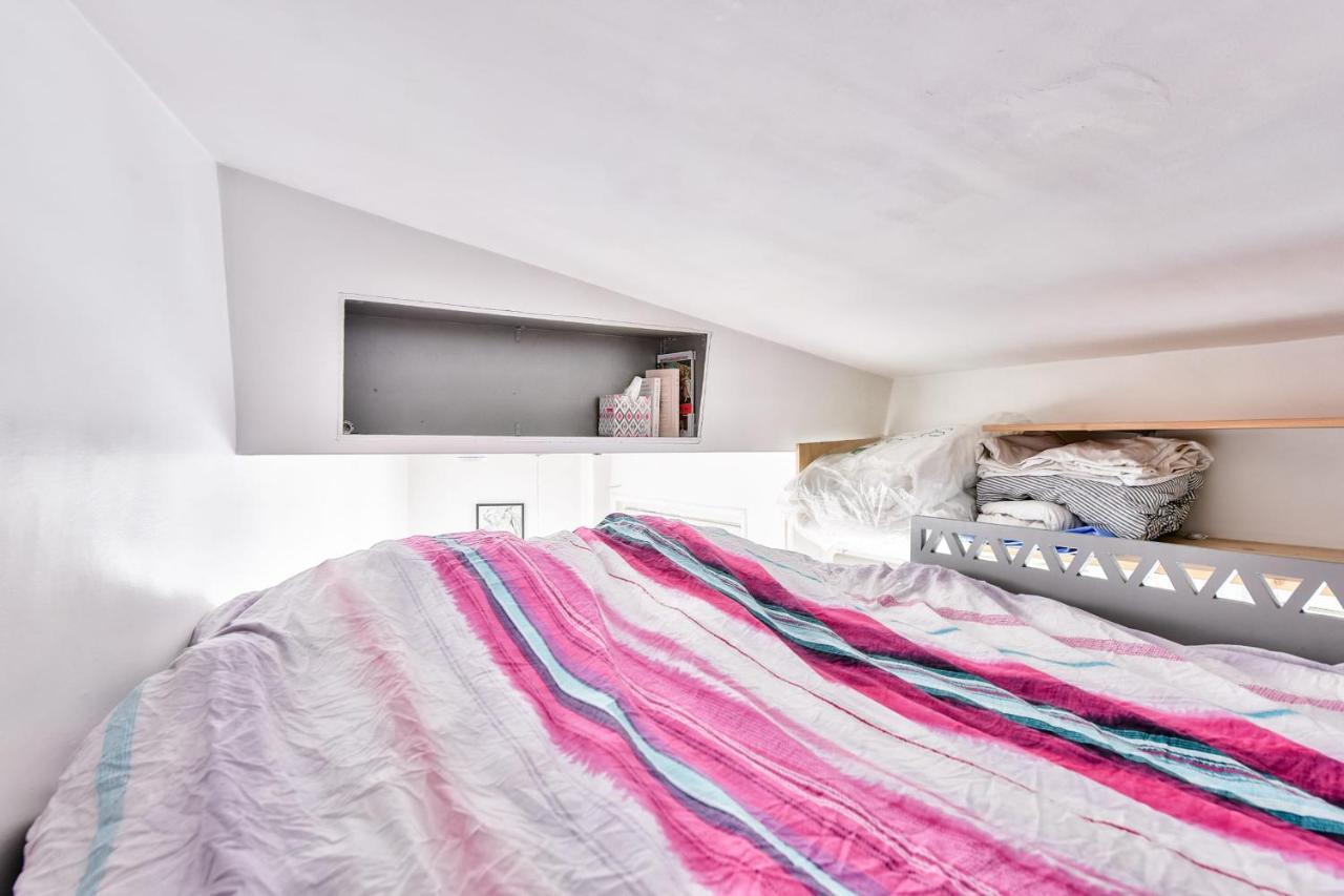 Apartment Studio On Mezzanine Floor - Picpusbercy *
