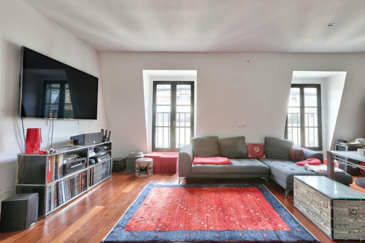 Spacious In The Heart Of The Batignolles District Apartment Paris