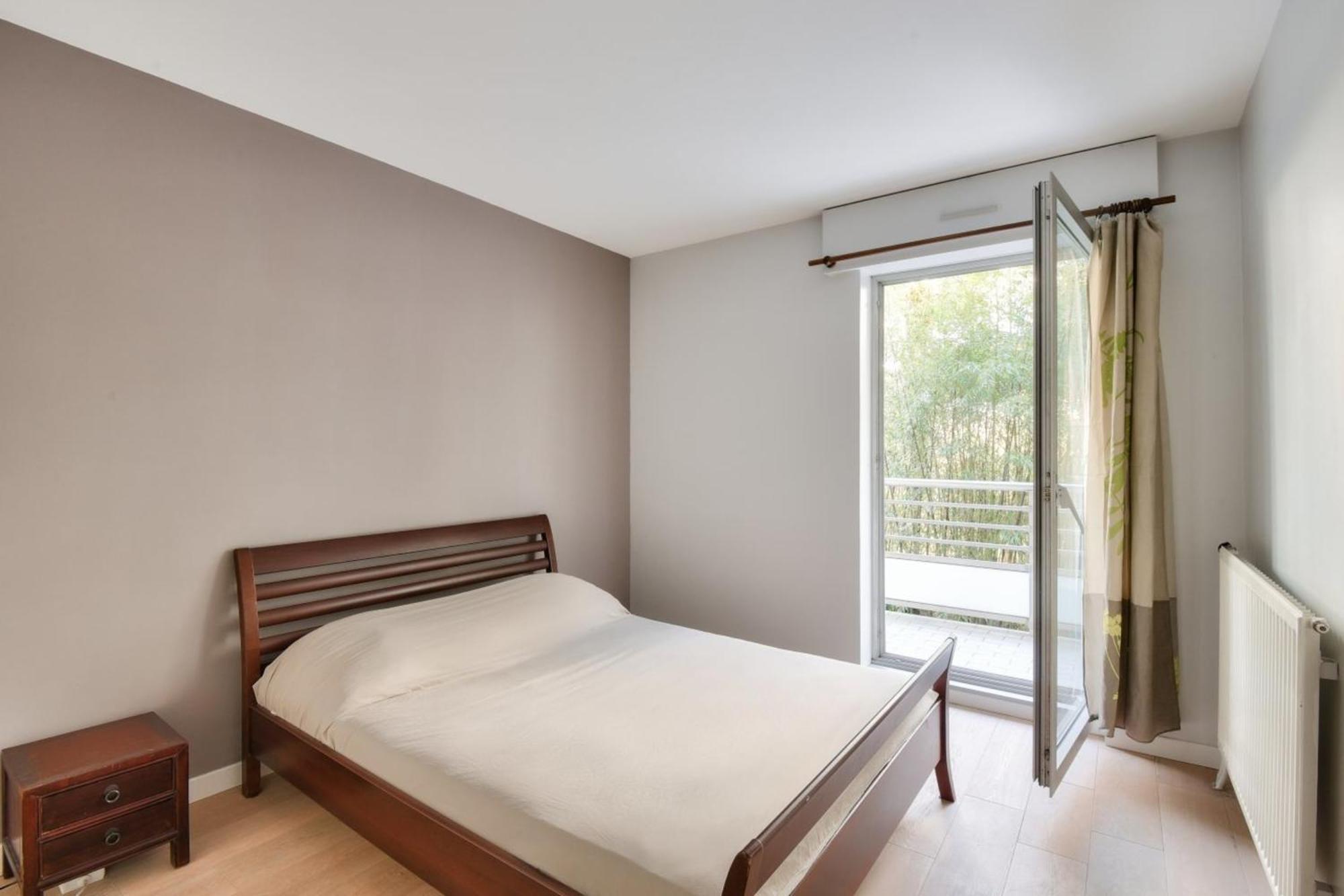 Spacious And Bright - 14 Parigi