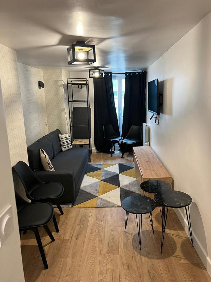 Apartment 152 - Urban Cosy Flat In