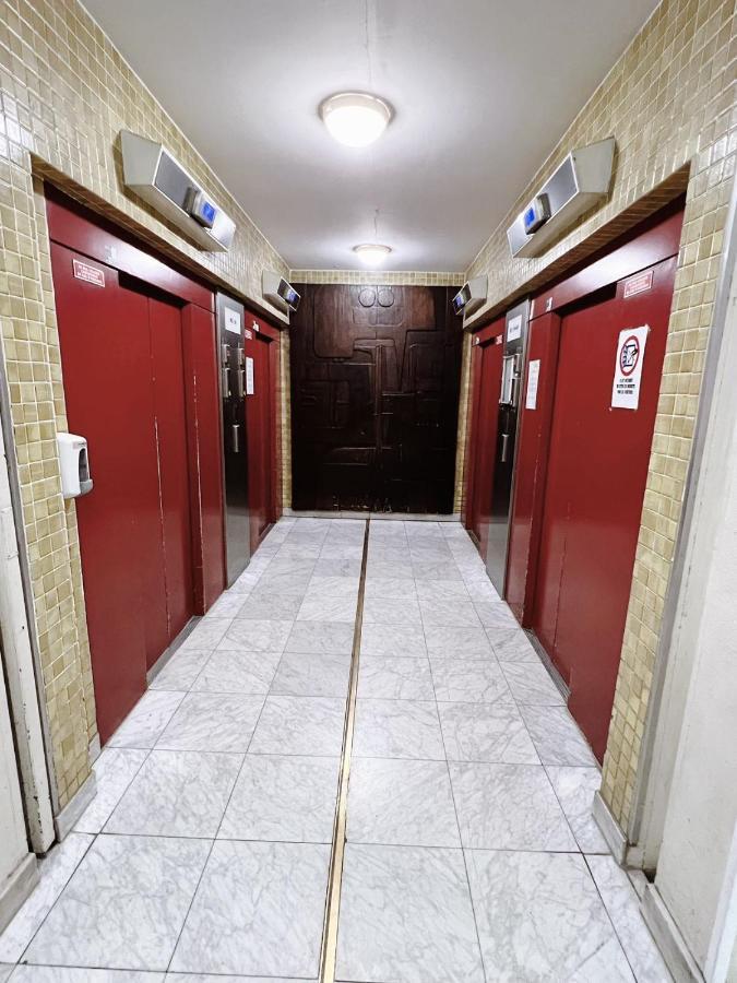 Apartment Near Subway And Supermarket Paris