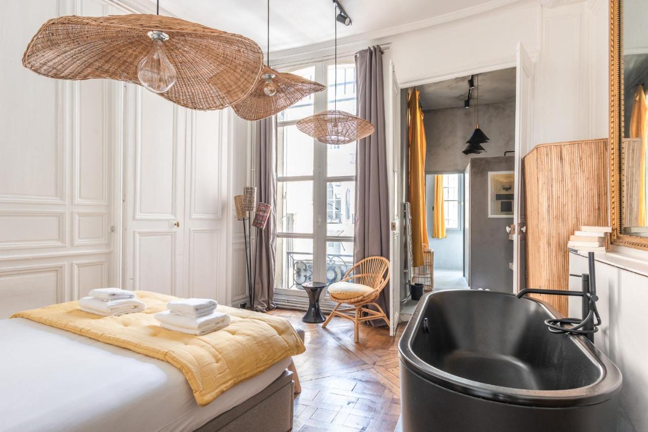 Outstanding Parisian Flat In Heart Of Center Apartment Paris