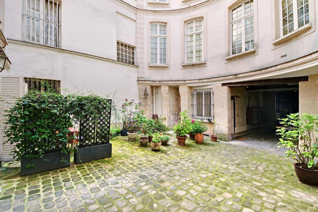 Charming Refurbished Studio -maraisbeaubourg * Parigi