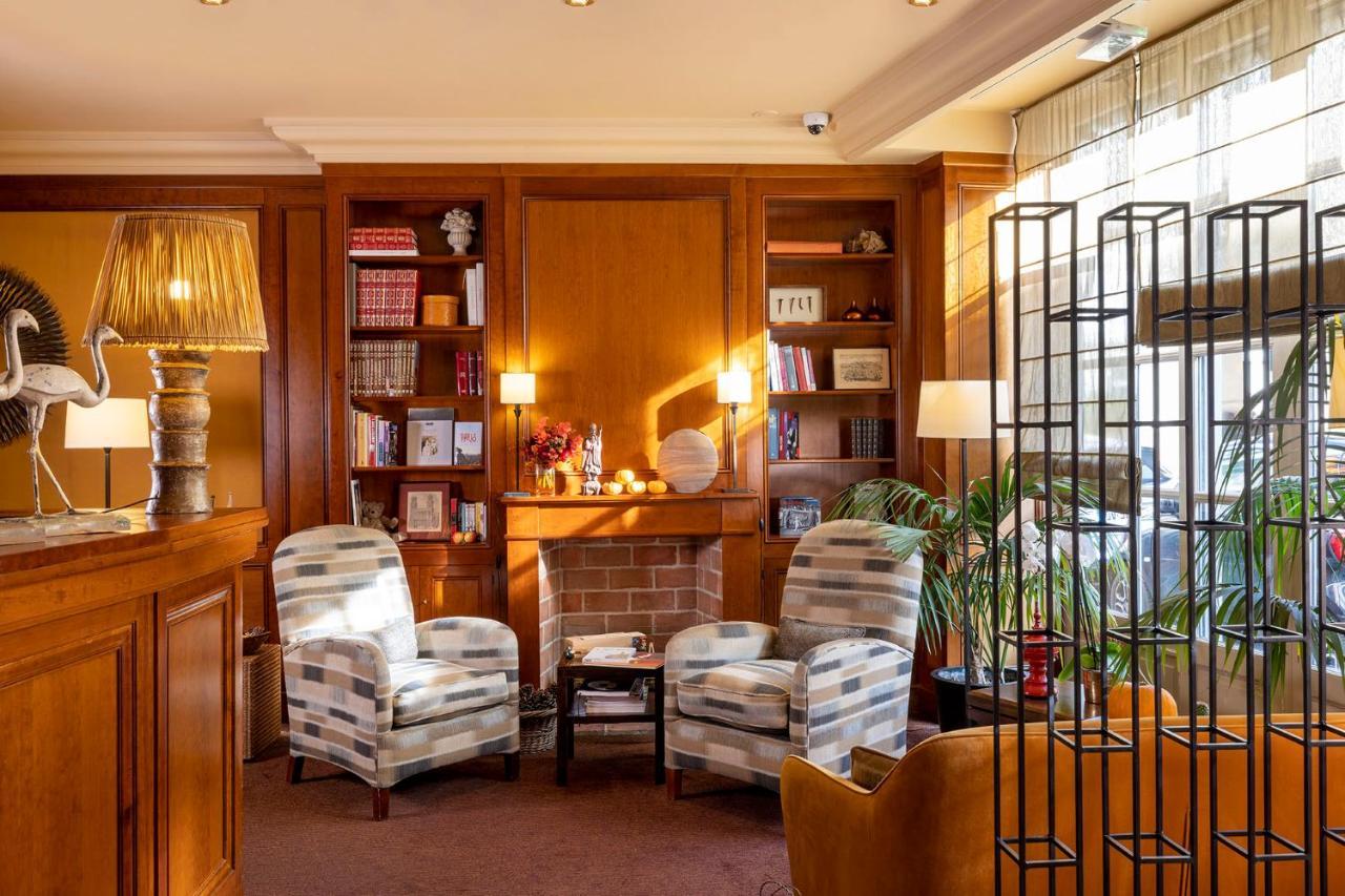Clement Hotel