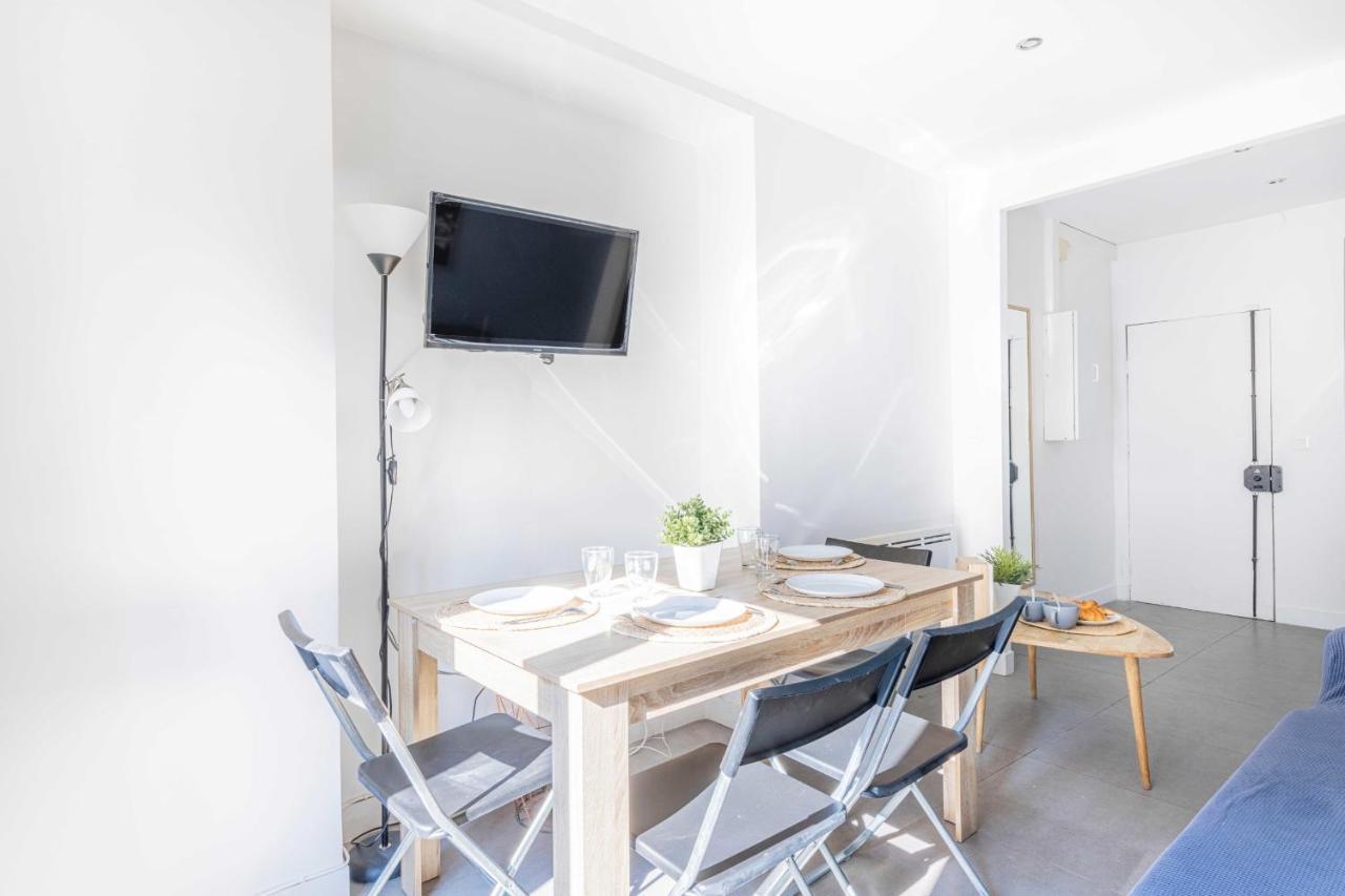 Charming - 2br-6p - Bastille *