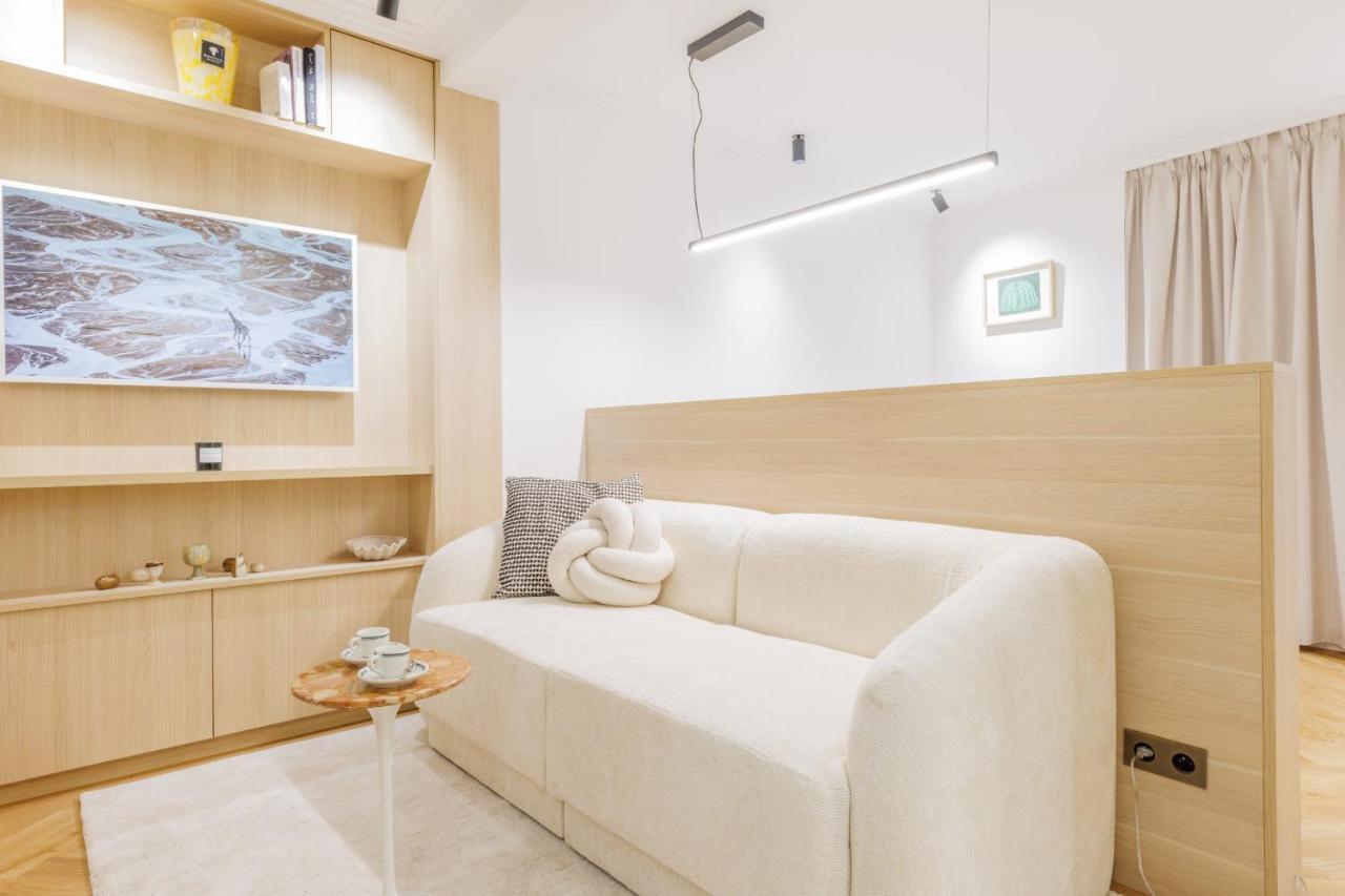 Apartment Superb Studio 2p 17eme Paris