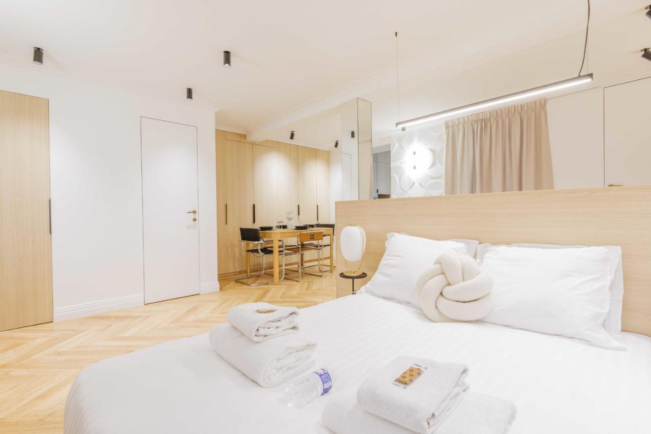 Apartment Superb Studio 2p 17eme Paris