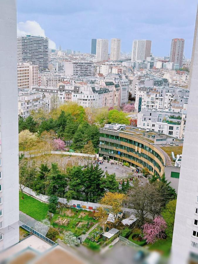 Apartment Near Subway And Supermarket Paris
