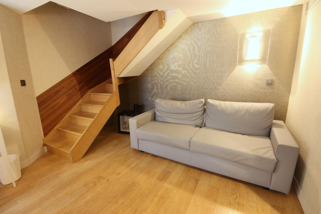 Le Malown Paris