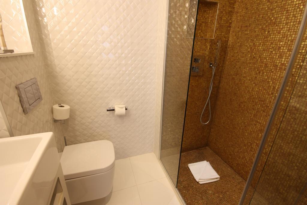 Le Malown Hotel