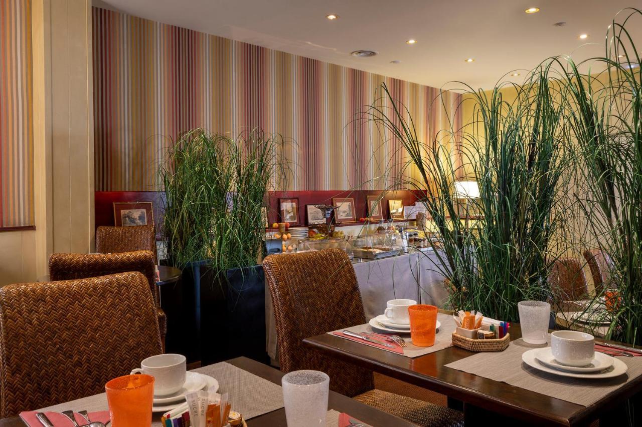 Hotel Clement 2*