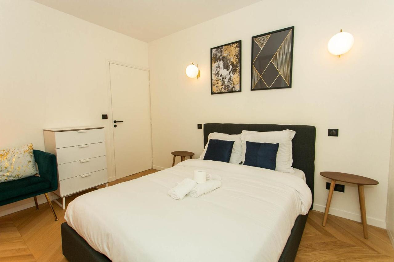 Madeleine St Lazare Apartment