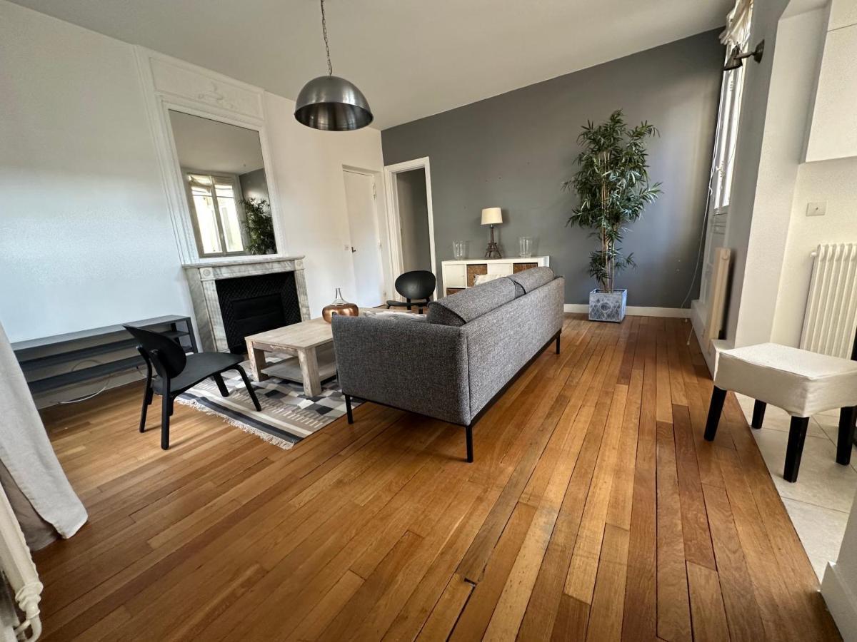 Apartment Wagram Arc De Triomphe Paris