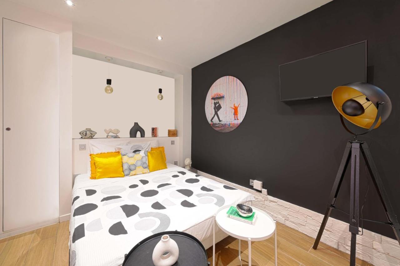 Bright Modern & Lovely Studio Close To Invalides & Eiffel Tower Paris