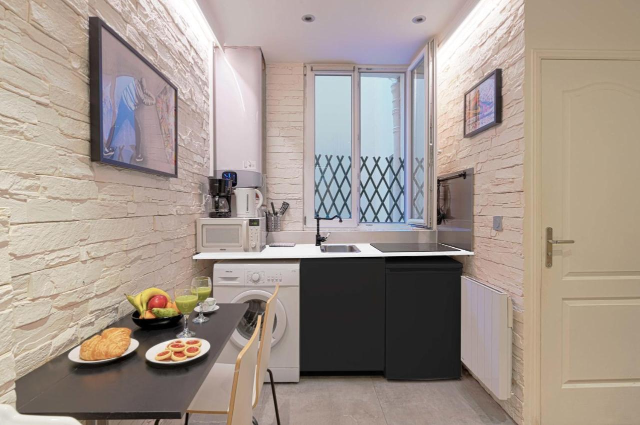 Apartment Bright Modern & Lovely Studio Close To Invalides & Eiffel Tower *