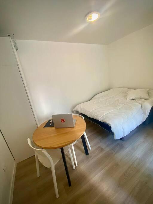 Appartamento Studio In Parigi