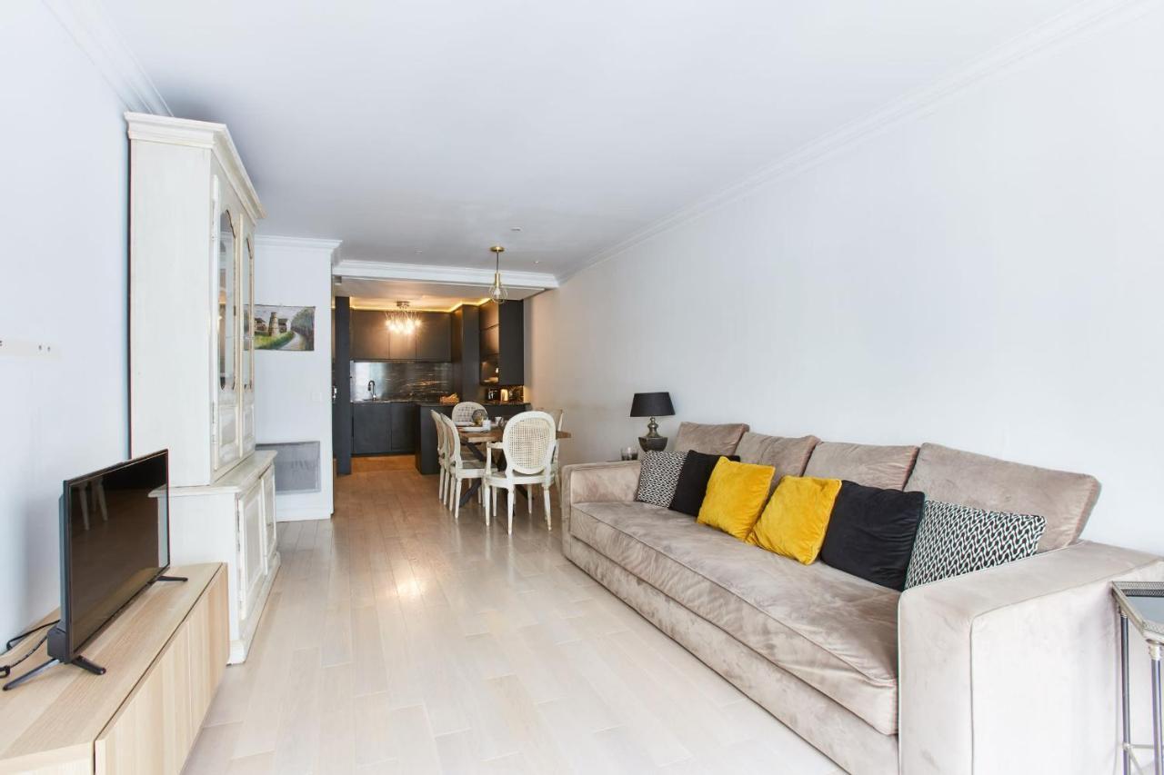 Madelaine - Opera Apartment