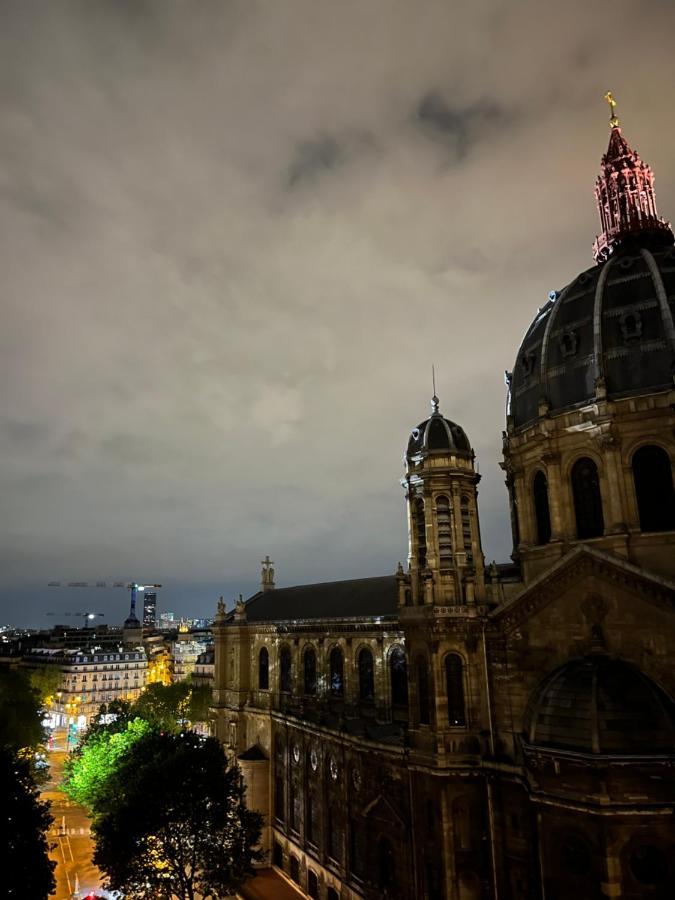Amazing View With 2 Bed 8, 5 Minute Of The Champs Elysee Apartment *
