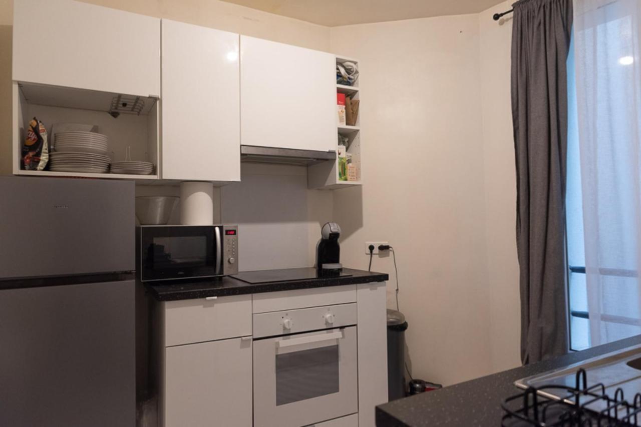 Charming Near Parc Clichy Parigi