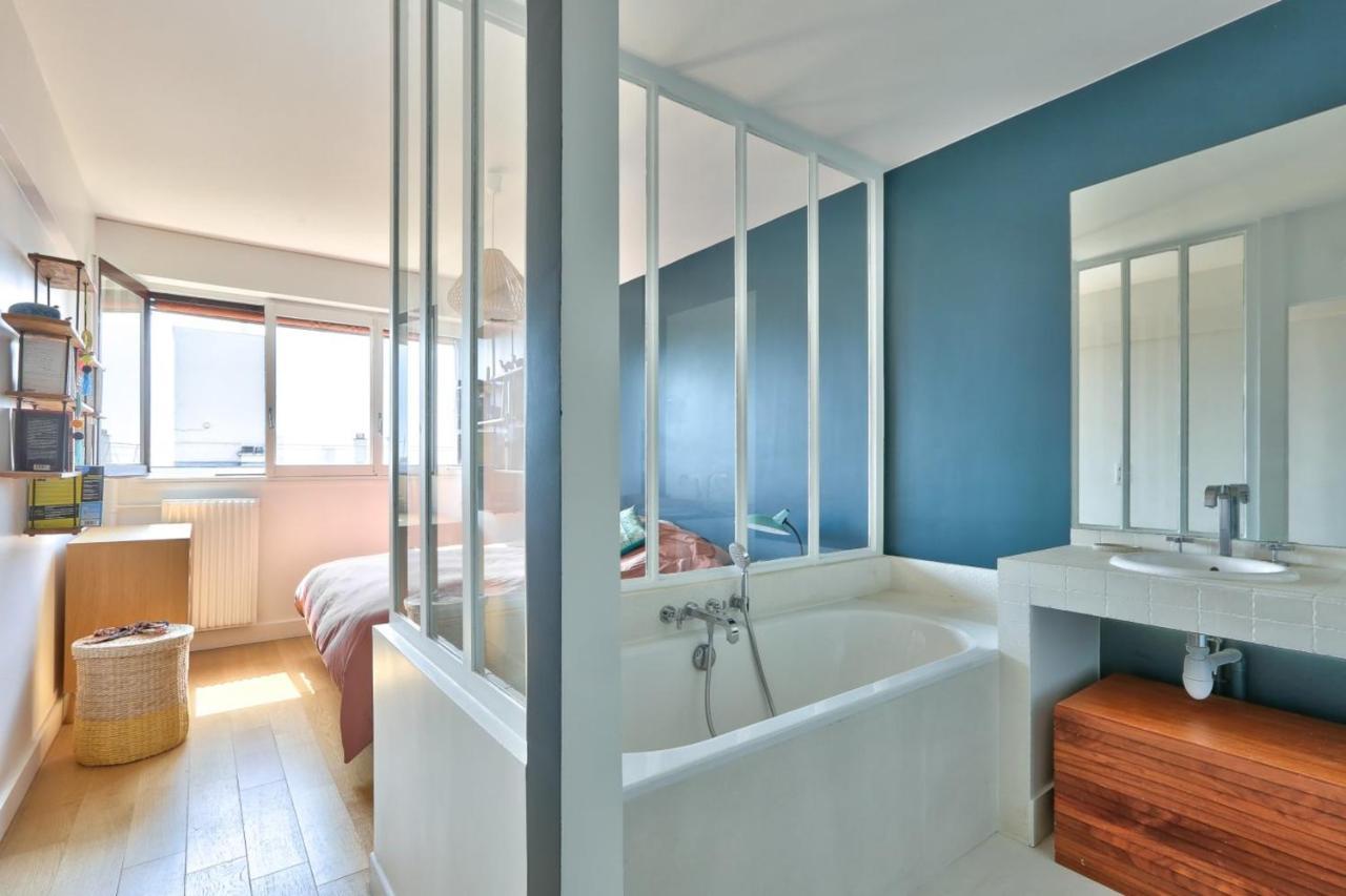 For 2 People In Pere Lachaise Apartment Paris