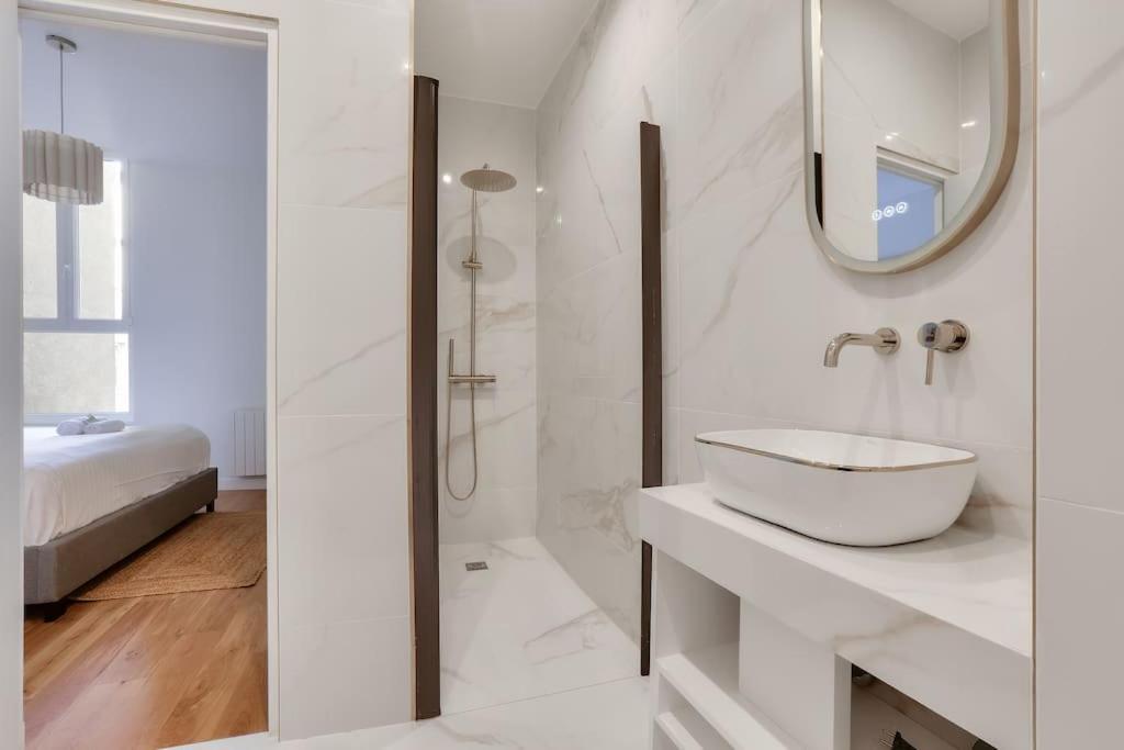 Apartment L'elegance A La Parisienne Paris