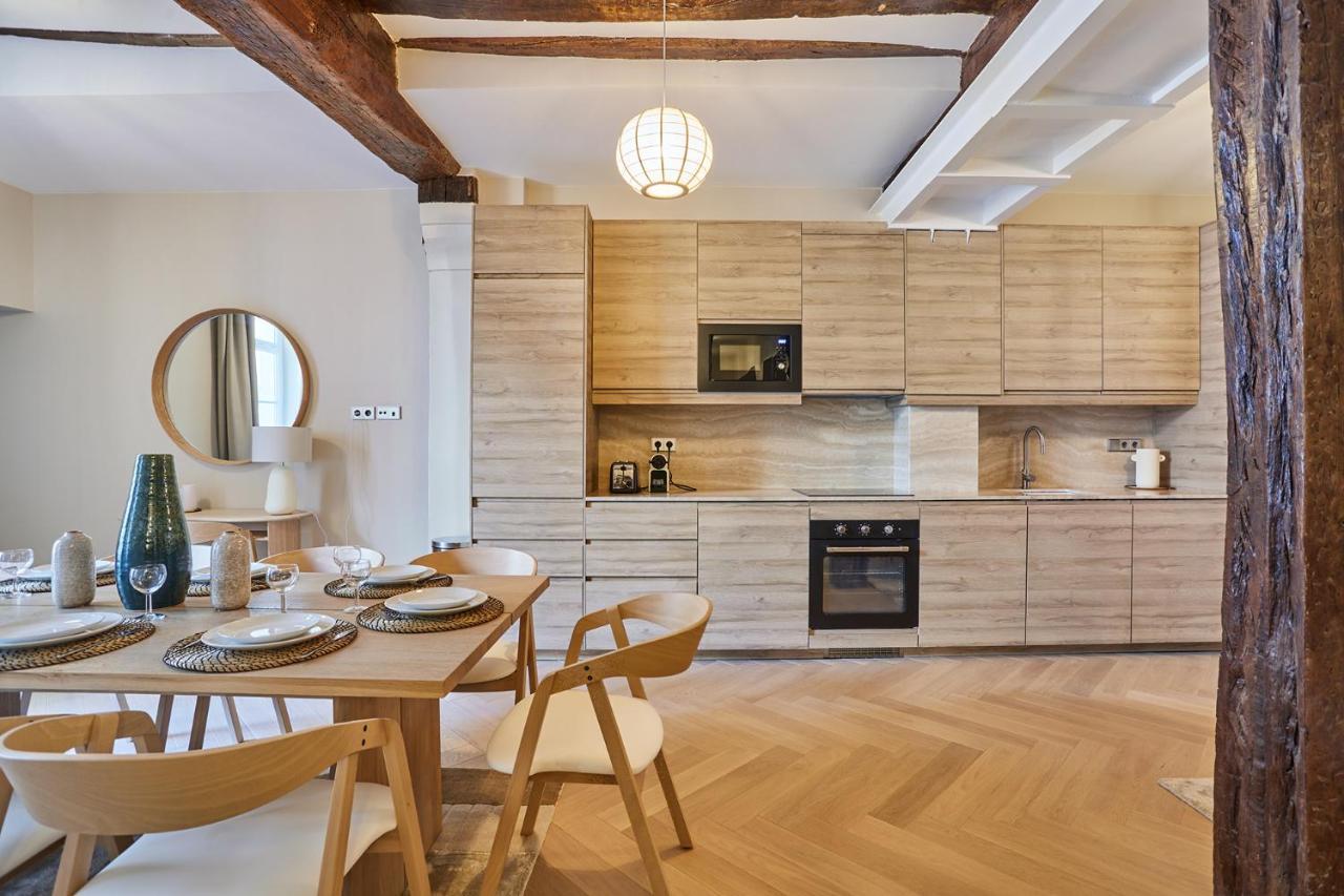Center Of By Prestige Parigi