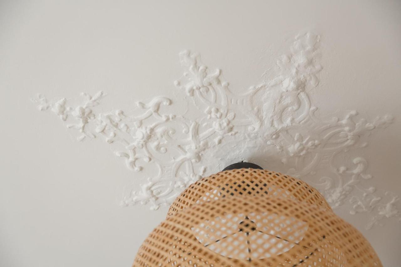 Le 11eme Secret Apartment *