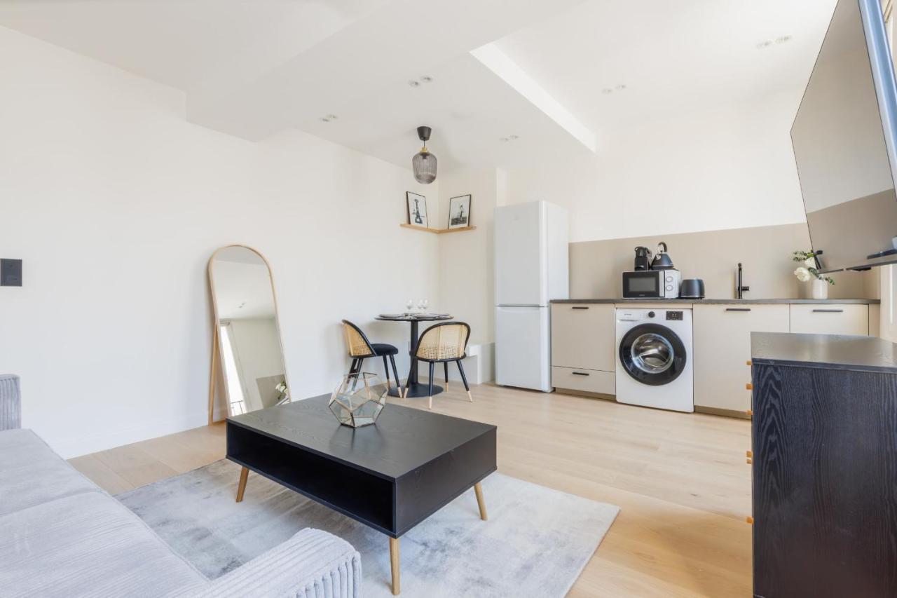 Apartment Lovely 4p1bdr - Sentiergrands Blv *