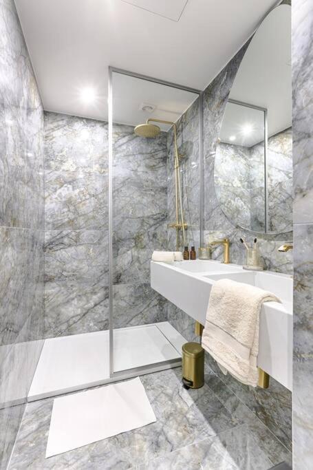 Appartamento Mykeypers Great Luxury Flat 1br/4p - Champs Elysees Parigi