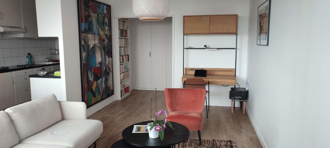 Bright Flat With Uninterrupted Views In 13th Appartamento Parigi