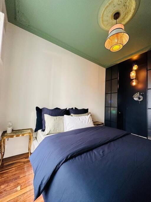 2 Pieces A Bastille Apartment Paris
