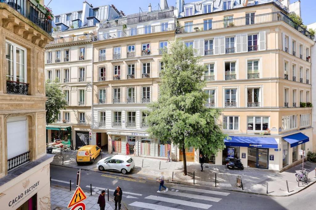 L'elegance A La Parisienne Apartment *
