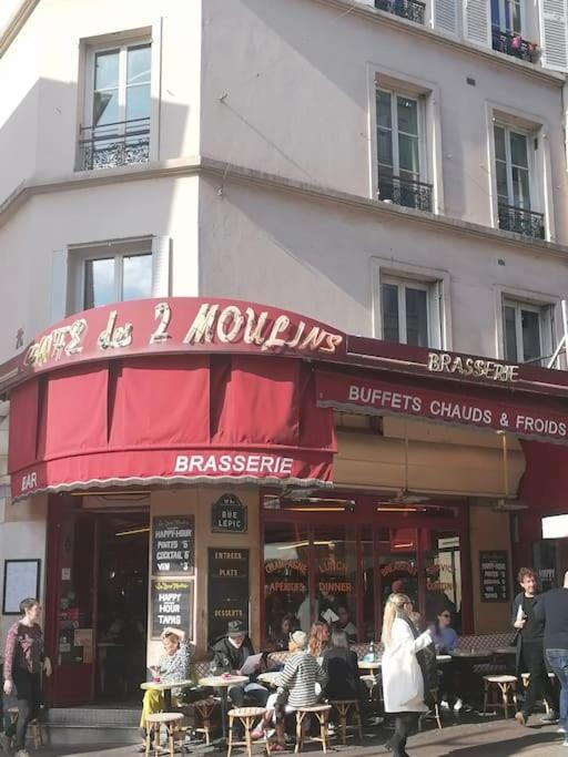 Avec Vue Exceptionnelle A Montmartre. Appartamento Parigi