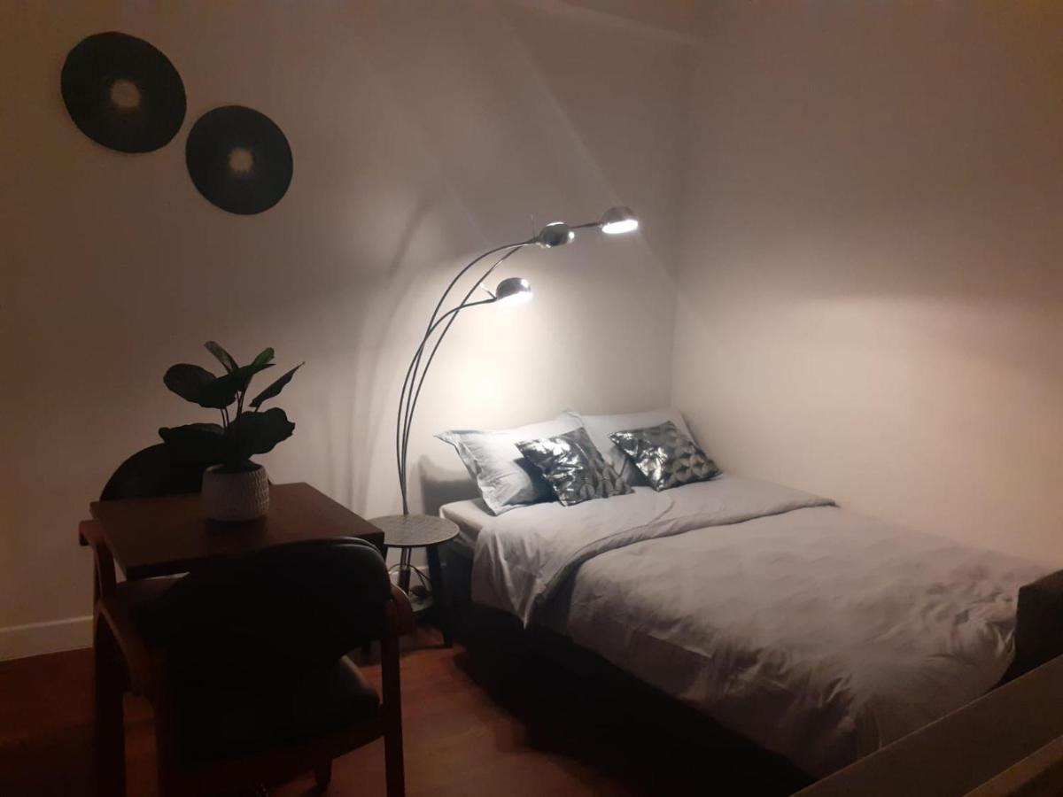 Jade Apartment Paris