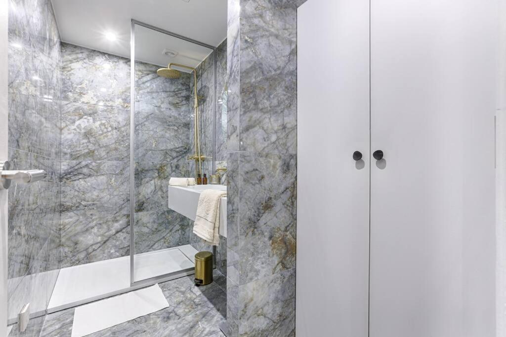 Mykeypers Great Luxury Flat 1br/4p - Champs Elysees * Parigi