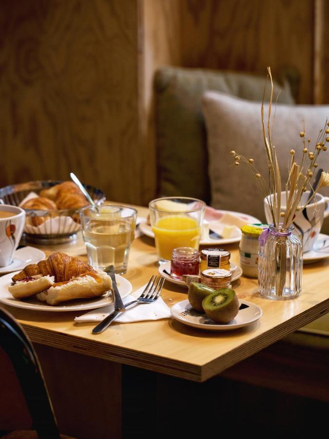 Gaston Hotel 3*
