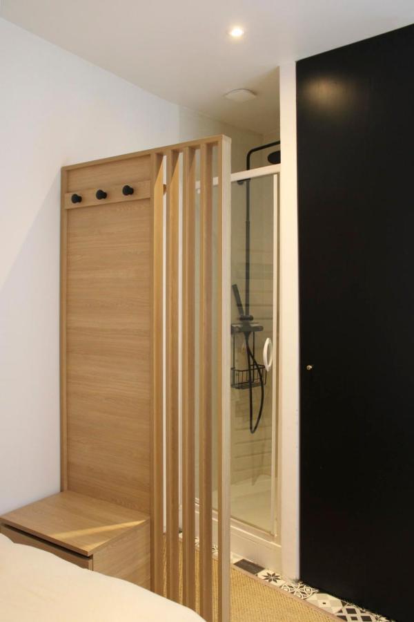 Lovely Love Nest Near Montmartre * Parigi