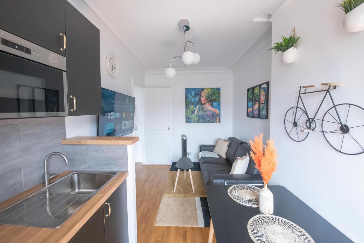 Bercy - Charming 2 Apartment *