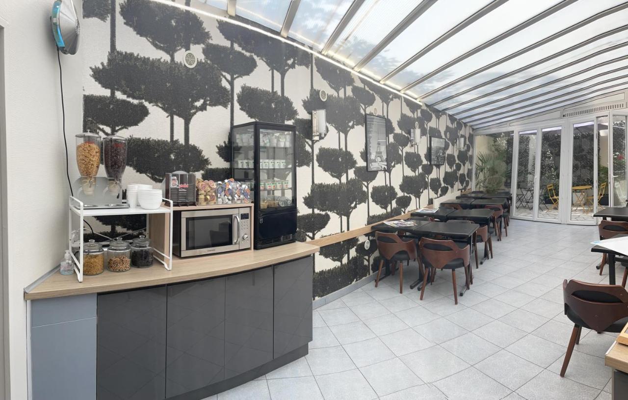 Hipotel Lilas Gambetta 3* Parigi