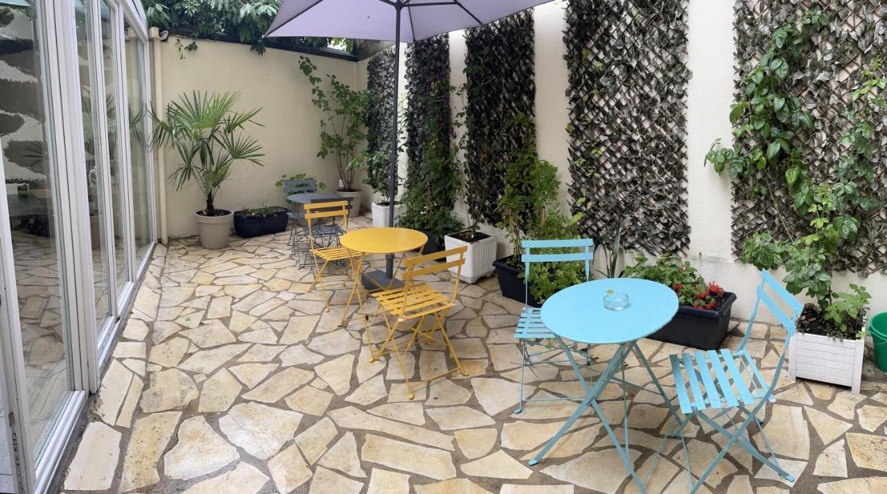 Hipotel Lilas Gambetta 3* Parigi
