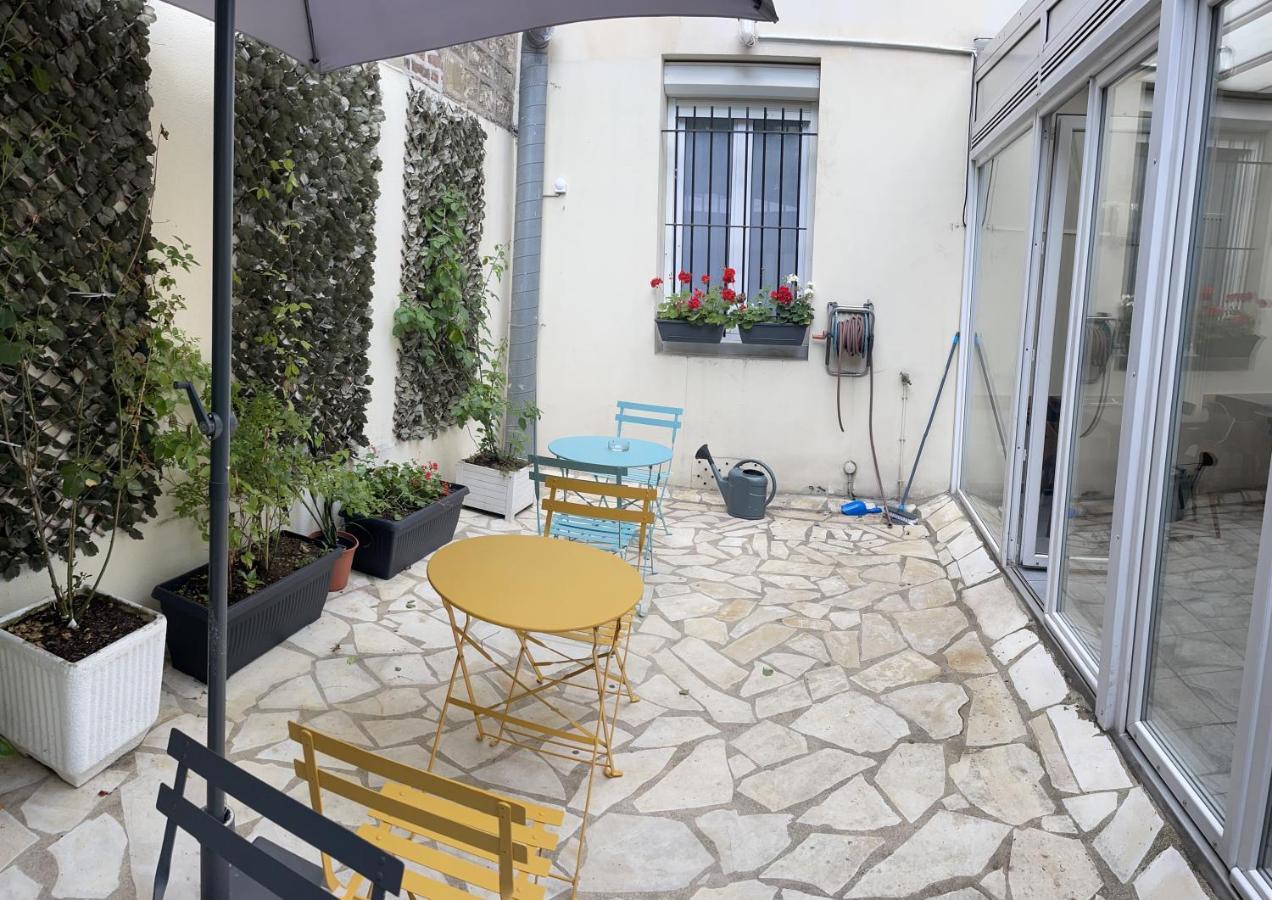 Hipotel Lilas Gambetta Parigi