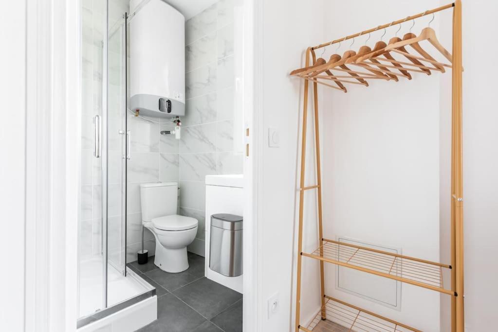 Apartment Lumineux Est - Serurier Paris