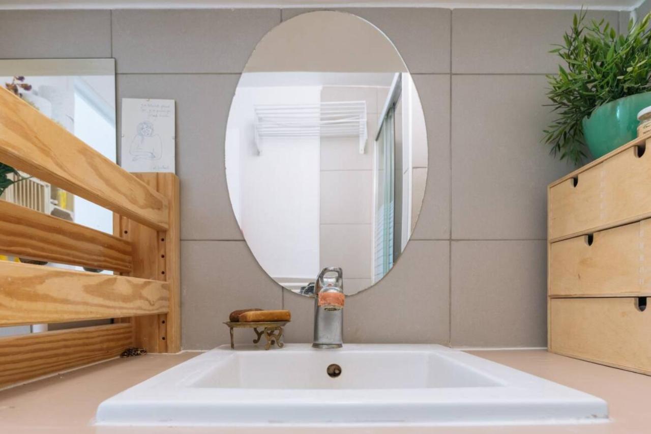 Charming Studio For 2 * Parigi